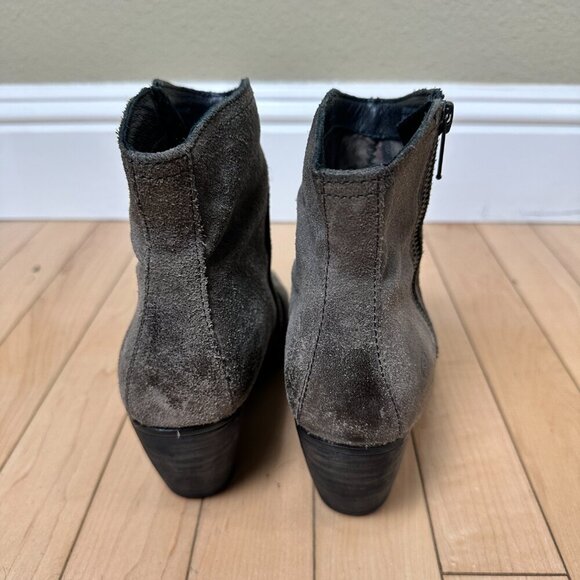 BORN Short Western Cowboy Booties Boots Round Toe Size 7.5 M - Picture 6 of 10